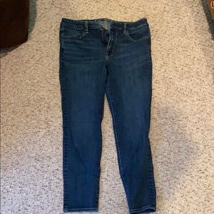American Eagle High Rise Jegging short
